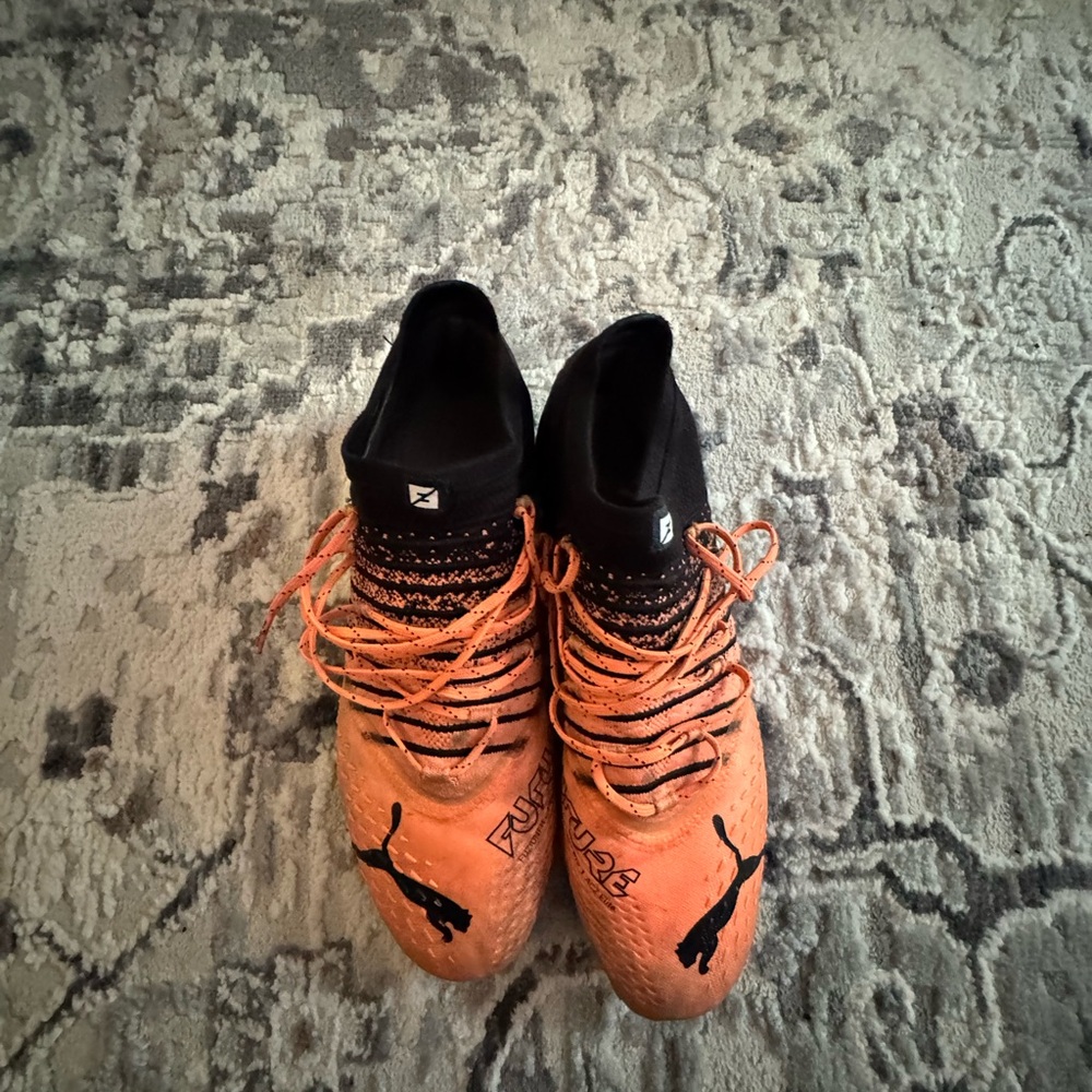 puma future soccer cleats